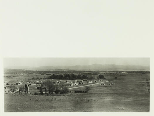 Canberra view showing a group of houses.