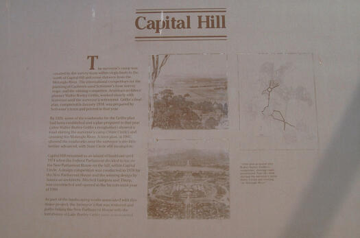 Explanatory plaque about Capital Hill, Surveyors Park, State Circle