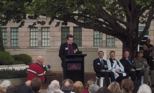 Tony Flanagan, Ordnance Field Park Vietnam Association, speaking at the ceremony at the War Memorial.