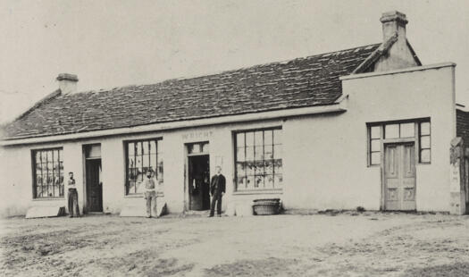 Built 1840. Known as the 'Old Post Office Store'.