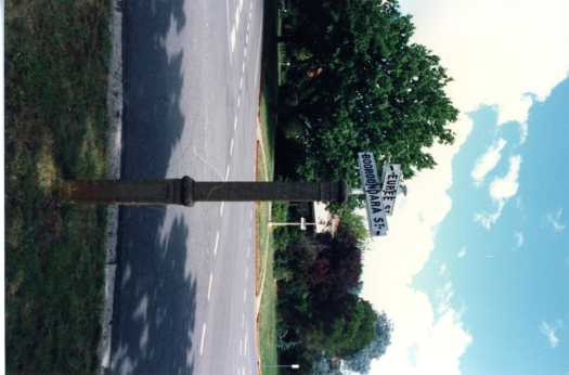 Old street sign on the corner of Booroondarra Street and Euree Street in Reid